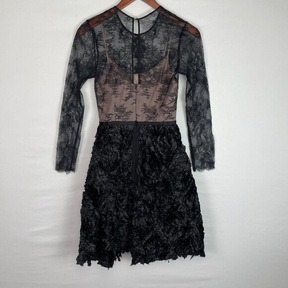nha khanh Angelica Lace Swan Long Sleeve Crewneck Mini Dress Black 0 - Picture 4 of 10